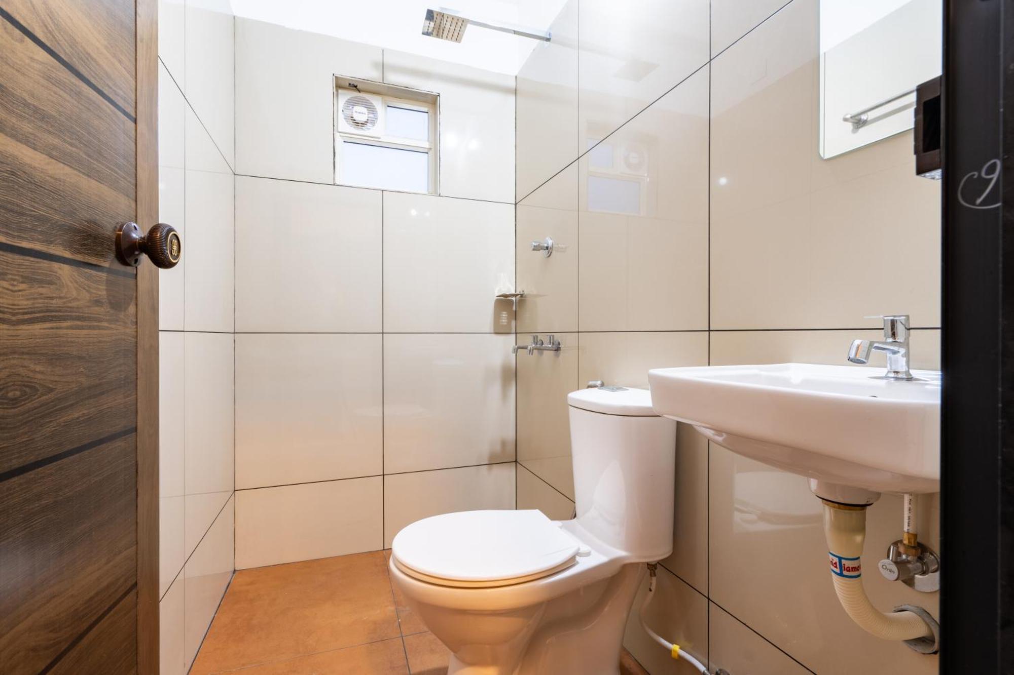 Отель Yaad Residency Коччи Экстерьер фото