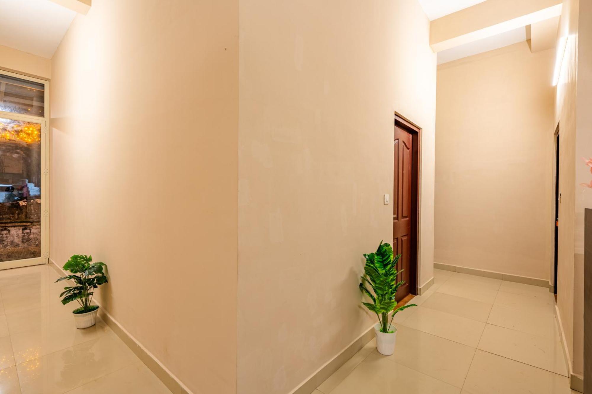 Отель Yaad Residency Коччи Экстерьер фото