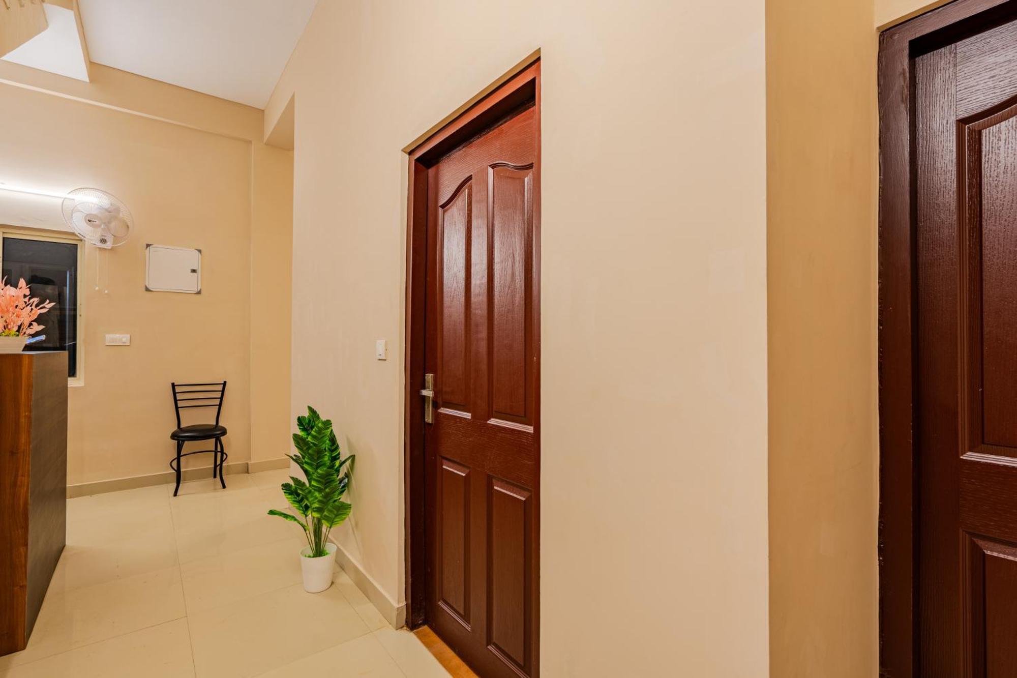 Отель Yaad Residency Коччи Экстерьер фото